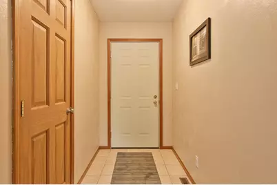 3078 Derbyshire Drive, Machesney Park, IL 61115 - Photo 4