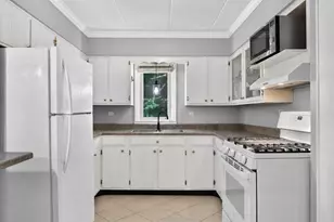 816 W St James St, Arlington Heights, IL 60005 - Photo 6