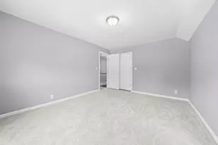 1438 Jackson St, Rockford, IL 61107 - Photo 20