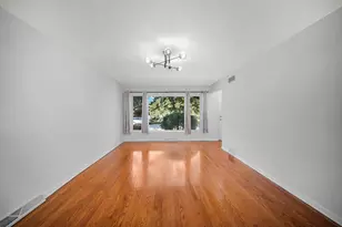 11834 S Campbell Ave, Chicago, IL 60655 - Photo 8