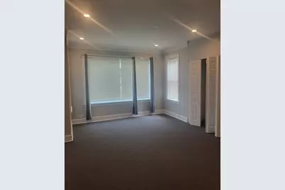 7918 S Essex Avenue #3, Chicago, IL 60617 - Photo 2