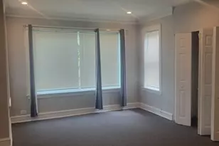 7918 S Essex Ave, Chicago, IL 60617 - Photo 2
