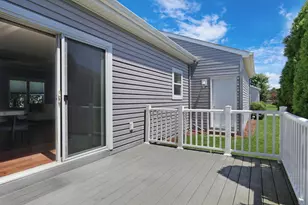 1810 Blue Ribbon Lane, Grayslake, IL 60030 - Photo 4