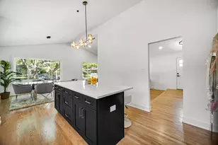 548 Leamington Ave, Wilmette, IL 60091 - Photo 8