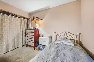 413 Travelaire Ave, Naperville, IL 60565 - Photo 14