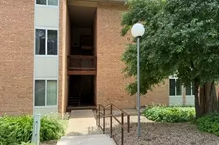 5813 Oakwood Dr, Lisle, IL 60532 - Photo 1