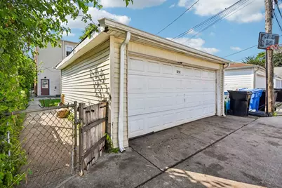 5212 N Ludlam Avenue, Chicago, IL 60630 - Photo 4