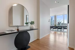 500 W Superior St, Chicago, IL 60654 - Photo 2