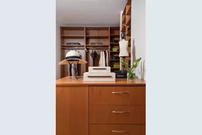 500 W Superior Street #2401, Chicago, IL 60654 - Photo 36