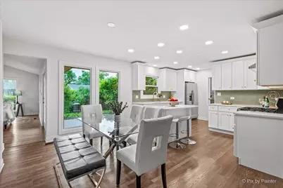 1059 Hickory Lane, Elk Grove Village, IL 60007 - Photo 10