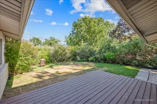 1059 Hickory Ln, Elk Grove Village, IL 60007 - Photo 26