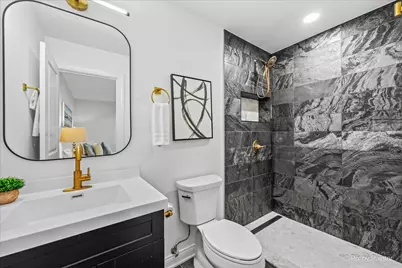1059 Hickory Lane, Elk Grove Village, IL 60007 - Photo 14