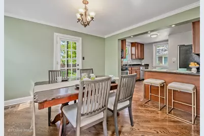 8646 Harms Road, Skokie, IL 60077 - Photo 14