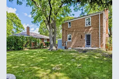 8646 Harms Road, Skokie, IL 60077 - Photo 22