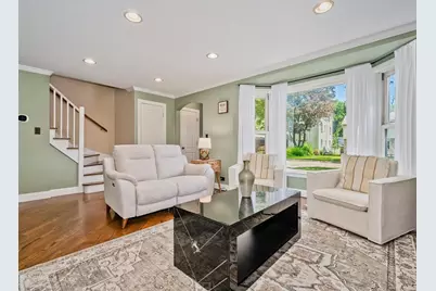 8646 Harms Road, Skokie, IL 60077 - Photo 6