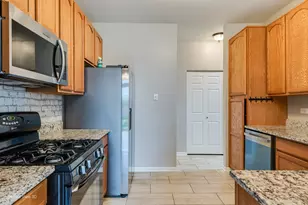 24039 Walnut Cir, Plainfield, IL 60585 - Photo 12