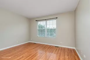 24039 Walnut Cir, Plainfield, IL 60585 - Photo 16
