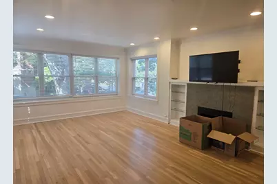 2255 W Huron Avenue #1F, Chicago, IL 60612 - Photo 2