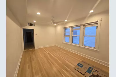 2255 W Huron Avenue #1F, Chicago, IL 60612 - Photo 4