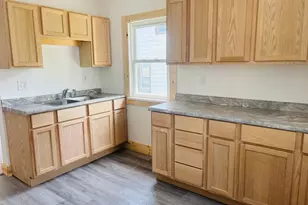 128 N Johnston Ave, Rockford, IL 61101 - Photo 6