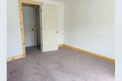 128 N Johnston Avenue, Rockford, IL 61101 - Photo 12