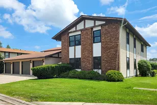 19215 Elm Dr, Country Club Hills, IL 60478 - Photo 1