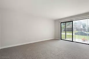 19215 Elm Dr, Country Club Hills, IL 60478 - Photo 6