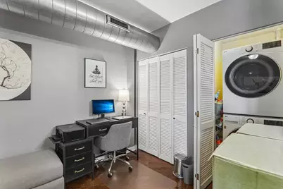 3550 W Montrose Avenue #506, Chicago, IL 60618 - Photo 10