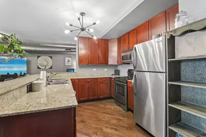 3550 W Montrose Avenue #506, Chicago, IL 60618 - Photo 16
