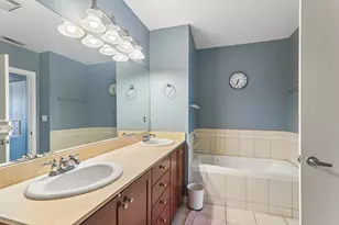 3550 W Montrose Ave, Chicago, IL 60618 - Photo 28