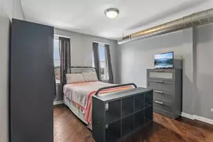 3550 W Montrose Ave, Chicago, IL 60618 - Photo 20