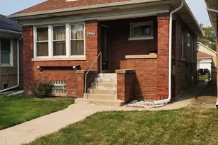 2930 N Mulligan Ave, Chicago, IL 60634 - Photo 1