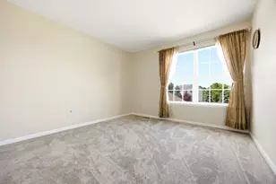 4003 Boone Creek Cir, McHenry, IL 60050 - Photo 18