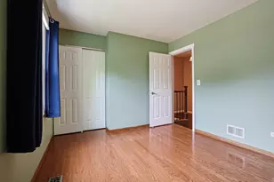 1410 Huntington Dr, Mundelein, IL 60060 - Photo 18