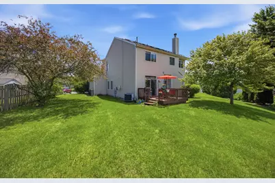 9 Tenneyson Court, Lake in the Hills, IL 60156 - Photo 40