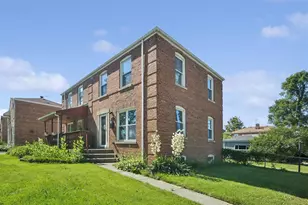1798 Howard Ave, Des Plaines, IL 60018 - Photo 1