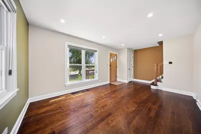 1798 Howard Avenue, Des Plaines, IL 60018 - Photo 6