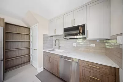 1798 Howard Avenue, Des Plaines, IL 60018 - Photo 4