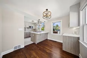 1798 Howard Ave, Des Plaines, IL 60018 - Photo 2