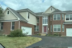 165 Sunflower Ln, Bartlett, IL 60103 - Photo 1