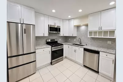 4718 Church Street #D, Skokie, IL 60076 - Photo 4