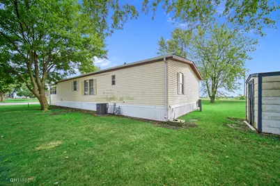 2 Berry Lane E, Bourbonnais, IL 60914 - Photo 4