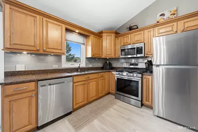 16352 Rowley Lane, Lockport, IL 60441 - Photo 16