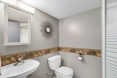 12715 W Sallmon Avenue, Beach Park, IL 60087 - Photo 18