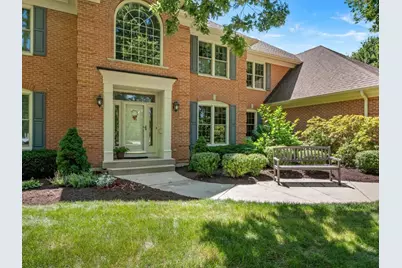 7N286 Whispering Trail, Saint Charles, IL 60175 - Photo 2