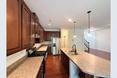 2715 Blakely Lane, Naperville, IL 60540 - Photo 6