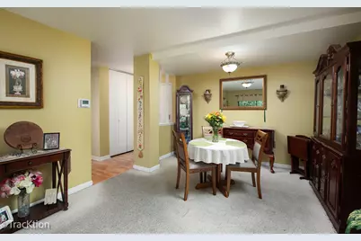 1702 Mill Street #207, Des Plaines, IL 60016 - Photo 2