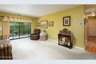 1702 Mill Street #207, Des Plaines, IL 60016 - Photo 4