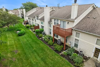 22 Cloverdale Court #22, Algonquin, IL 60102 - Photo 6