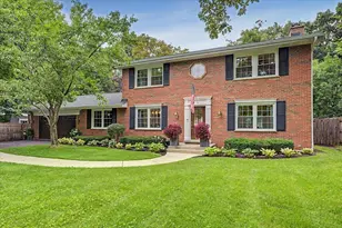 322 Greenwood Ave, Lake Forest, IL 60045 - Photo 2